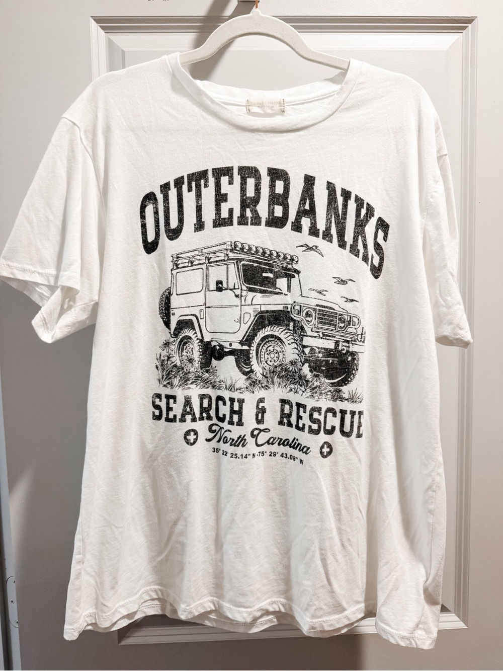 Outerbanks graphic tee